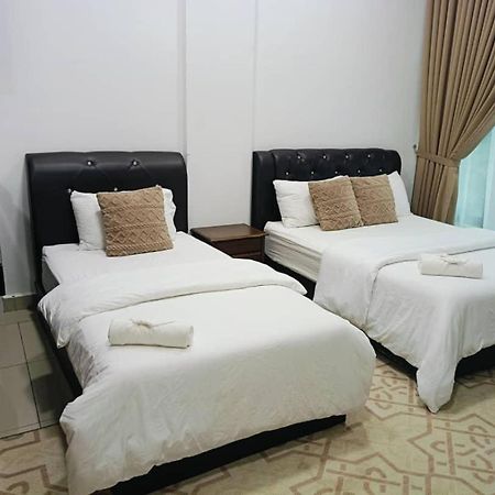 Hassma Studio Apartment At Kompleks Mutiara Gm Gua Musang Eksteriør billede