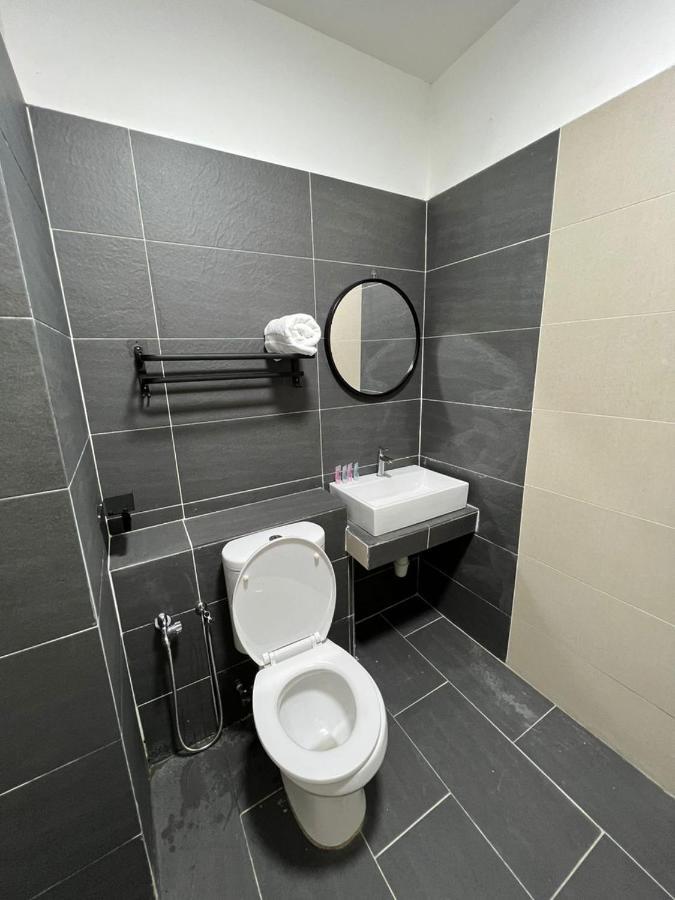 Hassma Studio Apartment At Kompleks Mutiara Gm Gua Musang Eksteriør billede